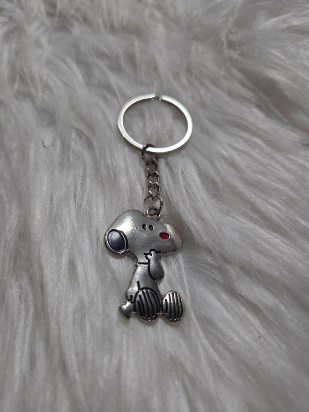 Peanuts Snoopy Keychain - Picture 4 of 4